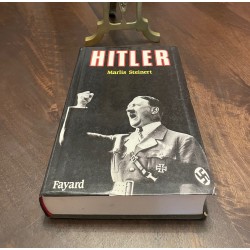 Joachim C. Fest - HITLER...